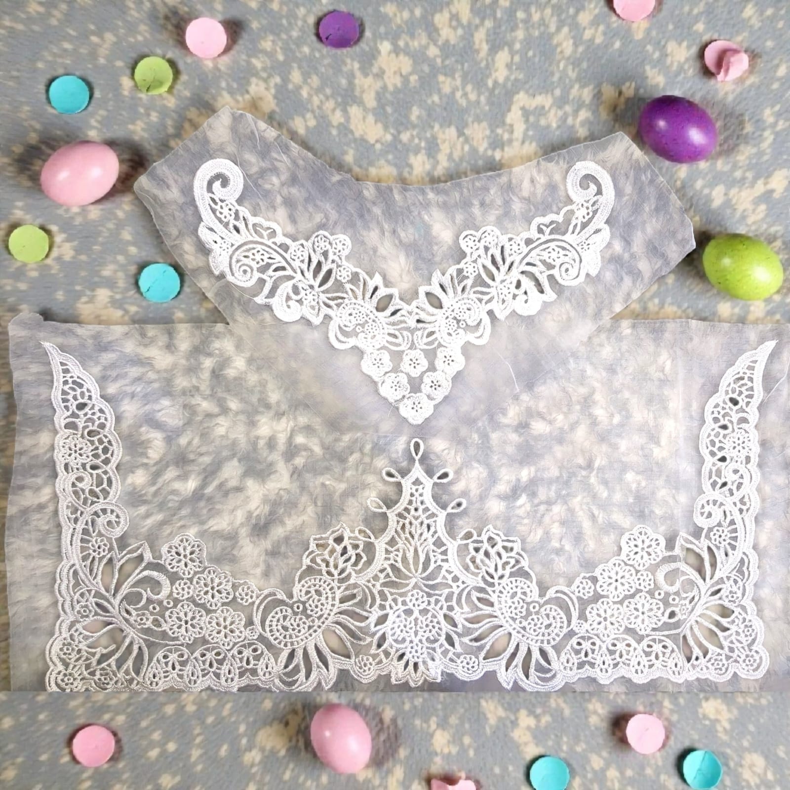 Trending Neckline with Border For Women's