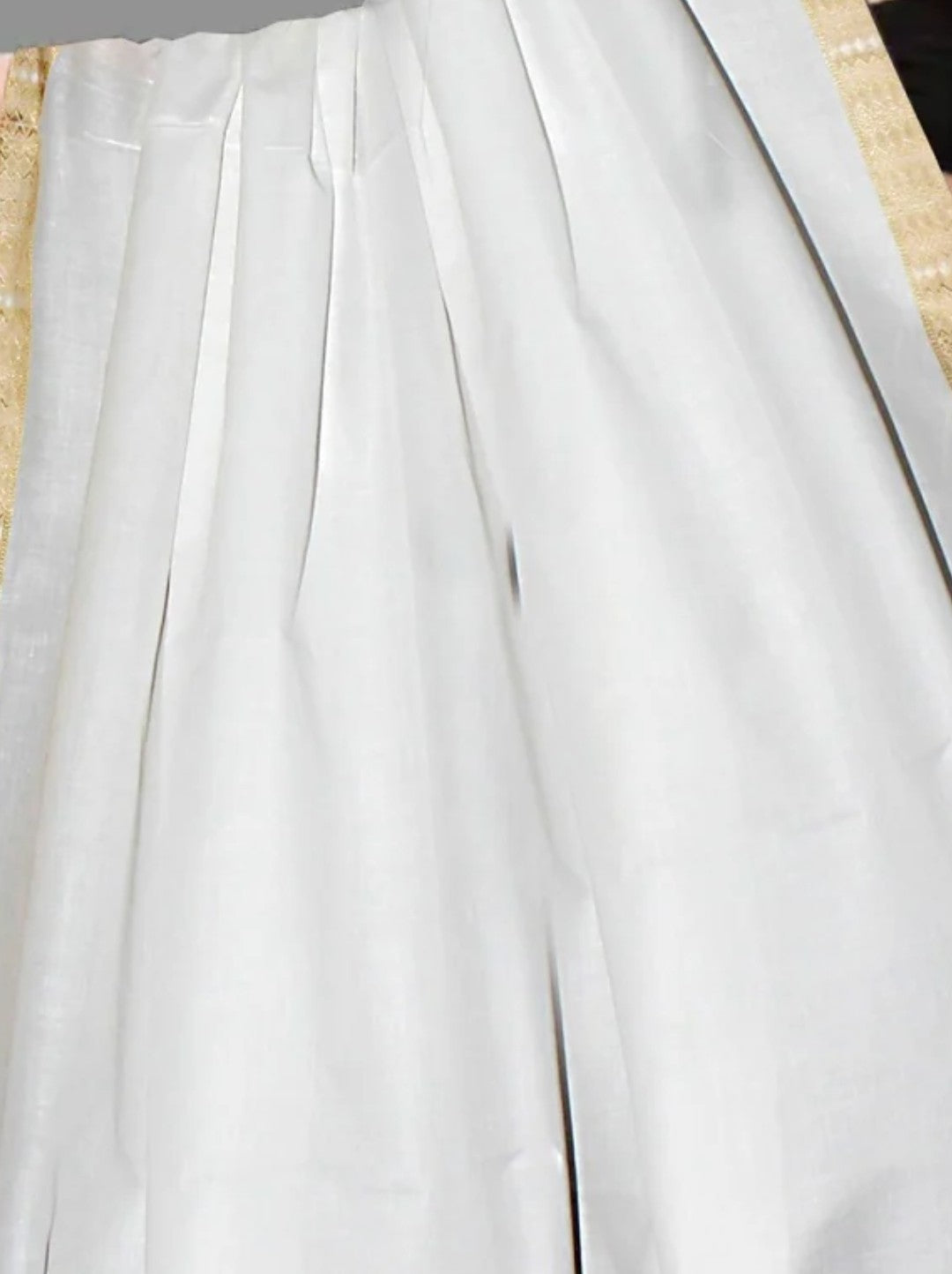 Lawn White Shawl with Hawa Lawn Borders